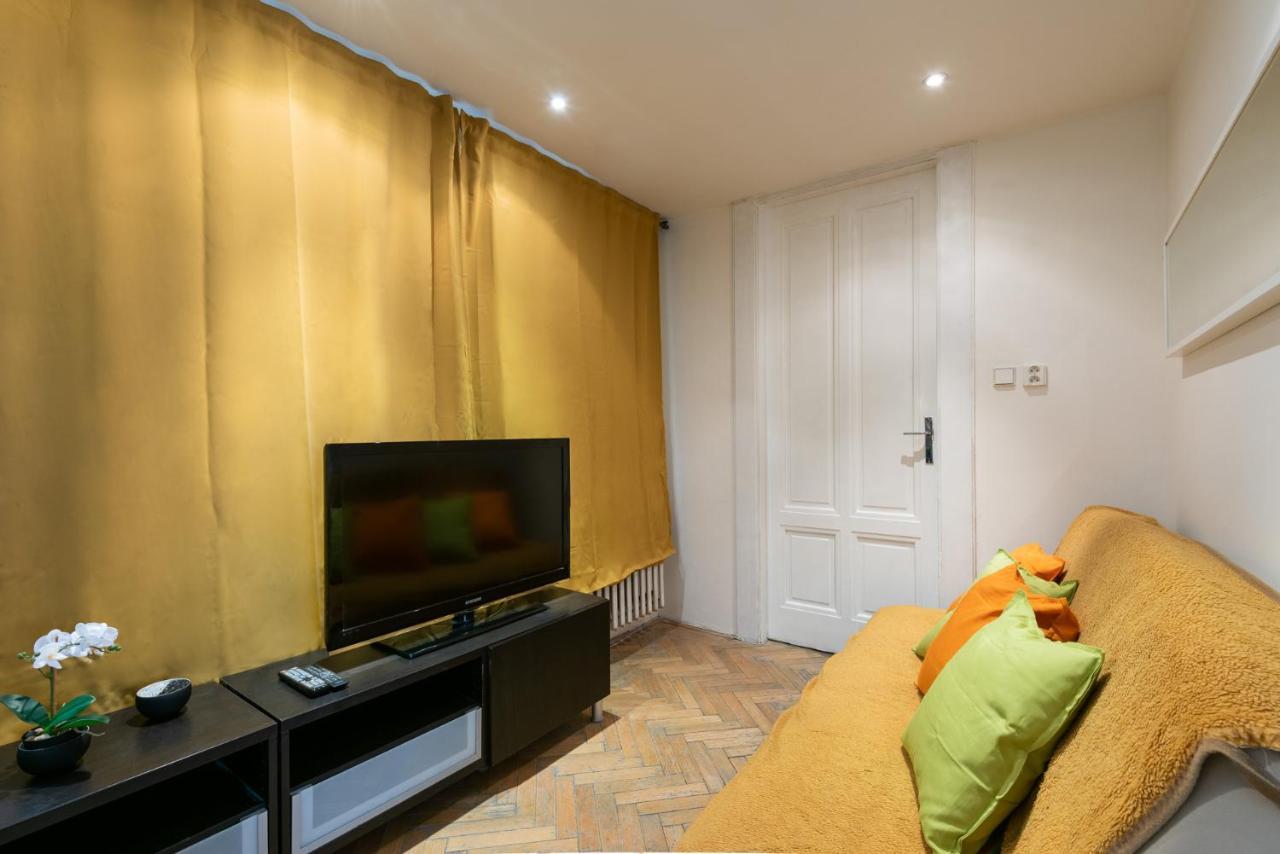 Narodni Apartments プラハ エクステリア 写真